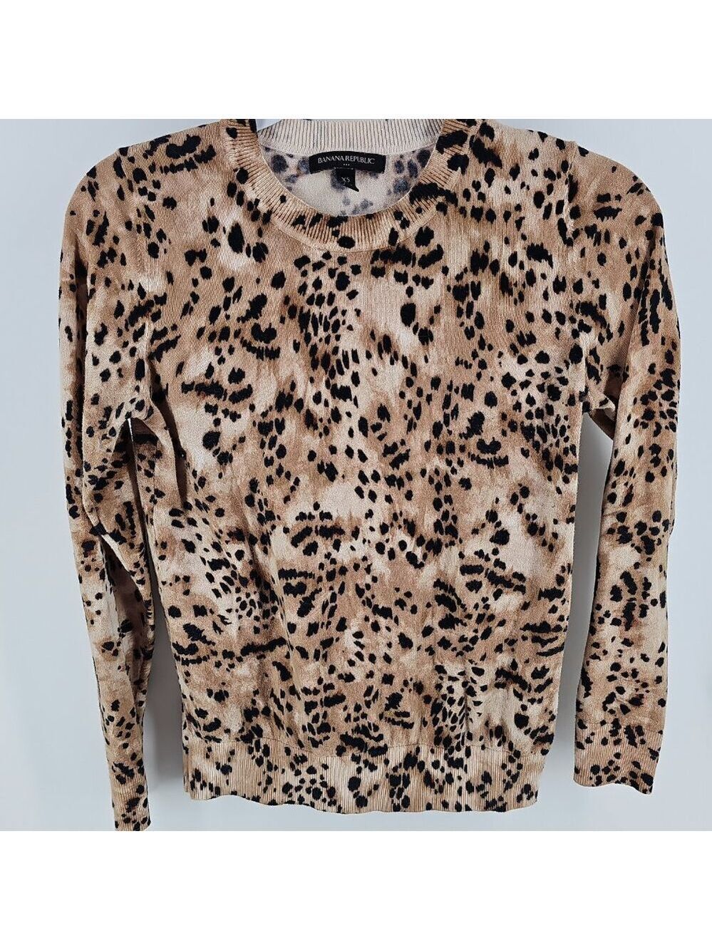 Banana Republic Leopard Print Sweater XS Tan Black Cotton Crewneck - Picture 3 of 9